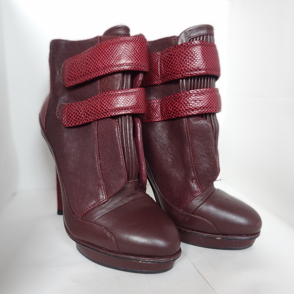 BCBGMAXAZRIA Ma Night bootie